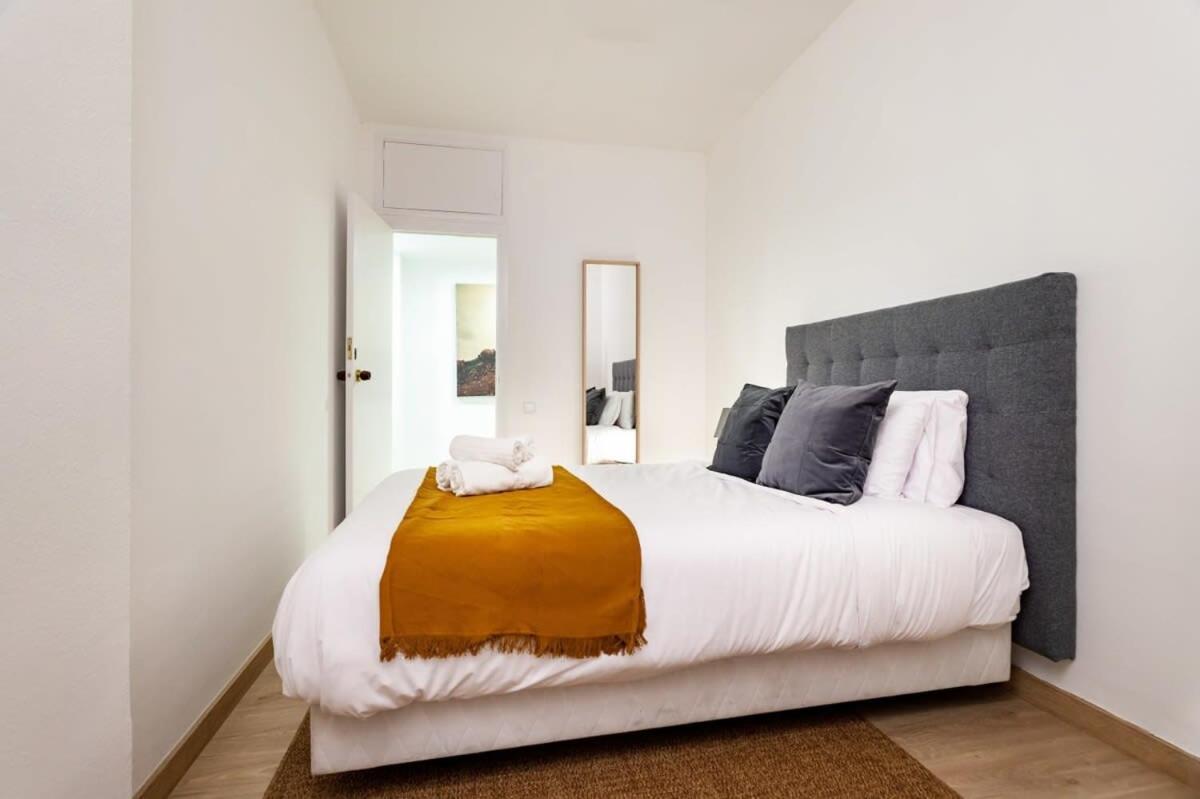 Exclusive Huge 4 Double Bedroom City Center Barcelona Exterior foto